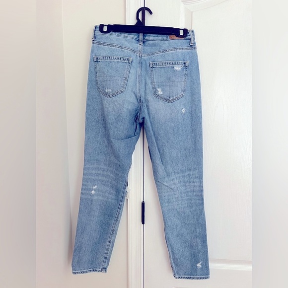 American Eagle Mom Jeans in Cool Blue Size 4 - Picture 3 of 4